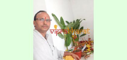 Mahesh Panday image - Viprabharat